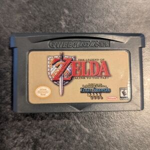 Nintendo Game Boy Advance - The Legend of Zelda: A Link to the Past